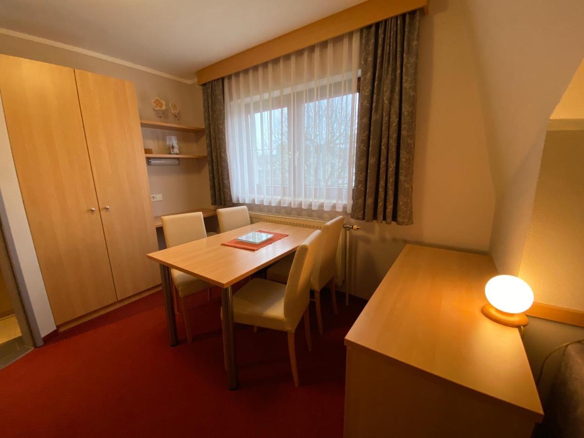 Privatzimmer Und Ferienwohnungen Leeb Persenbeug Eksteriør billede