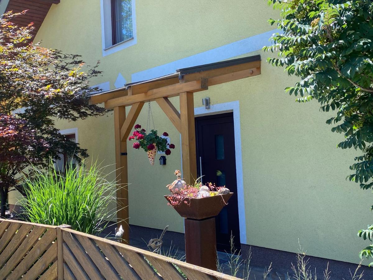 Privatzimmer Und Ferienwohnungen Leeb Persenbeug Eksteriør billede