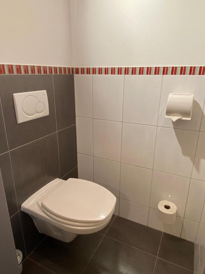 Privatzimmer Und Ferienwohnungen Leeb Persenbeug Eksteriør billede